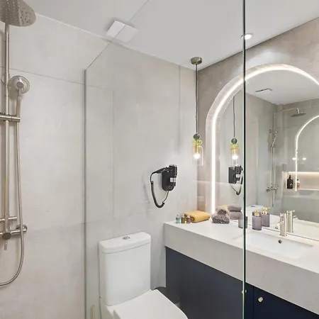 Aparthotel Fatcow Centre Larnaca