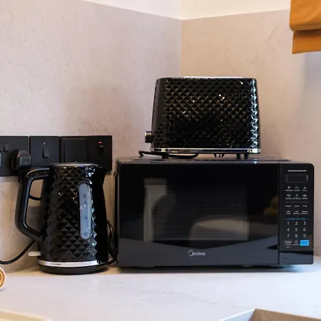 Aparthotel Fatcow Centre 4*